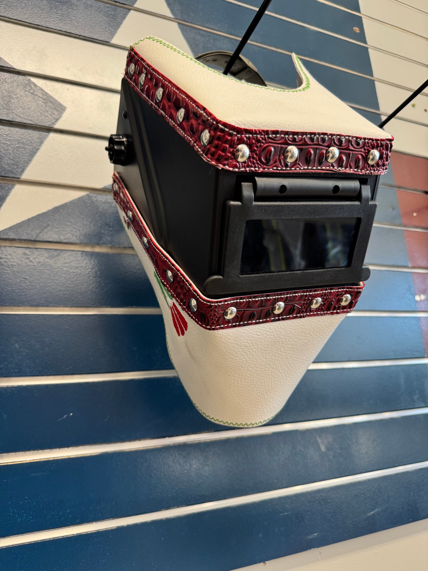 MX Eagle/ Red and White  Welding Hood