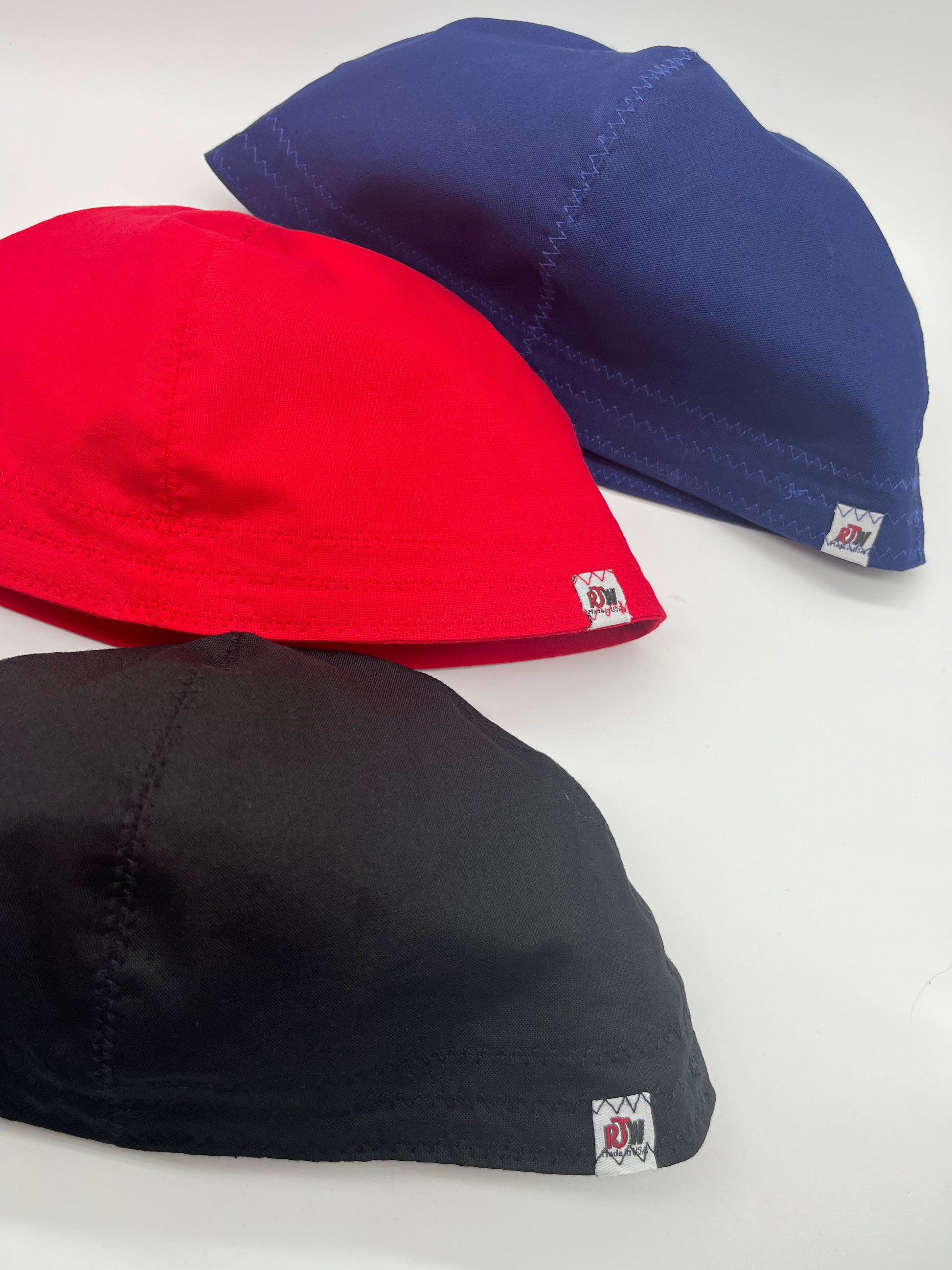 Skull cap with brim sales